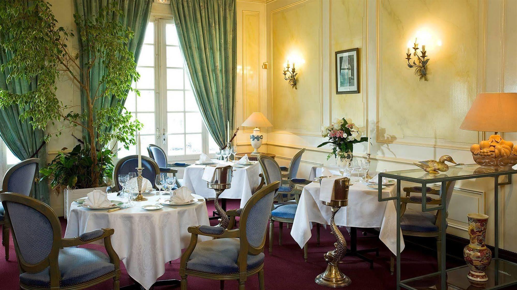 Mercure Moulins Centre Hotel De Paris Ngoại thất bức ảnh