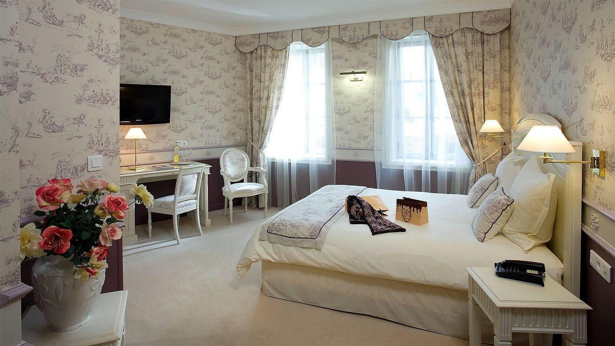 Mercure Moulins Centre Hotel De Paris Ngoại thất bức ảnh